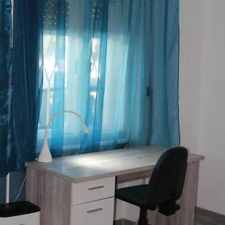 Szeged Apartment Apartment *